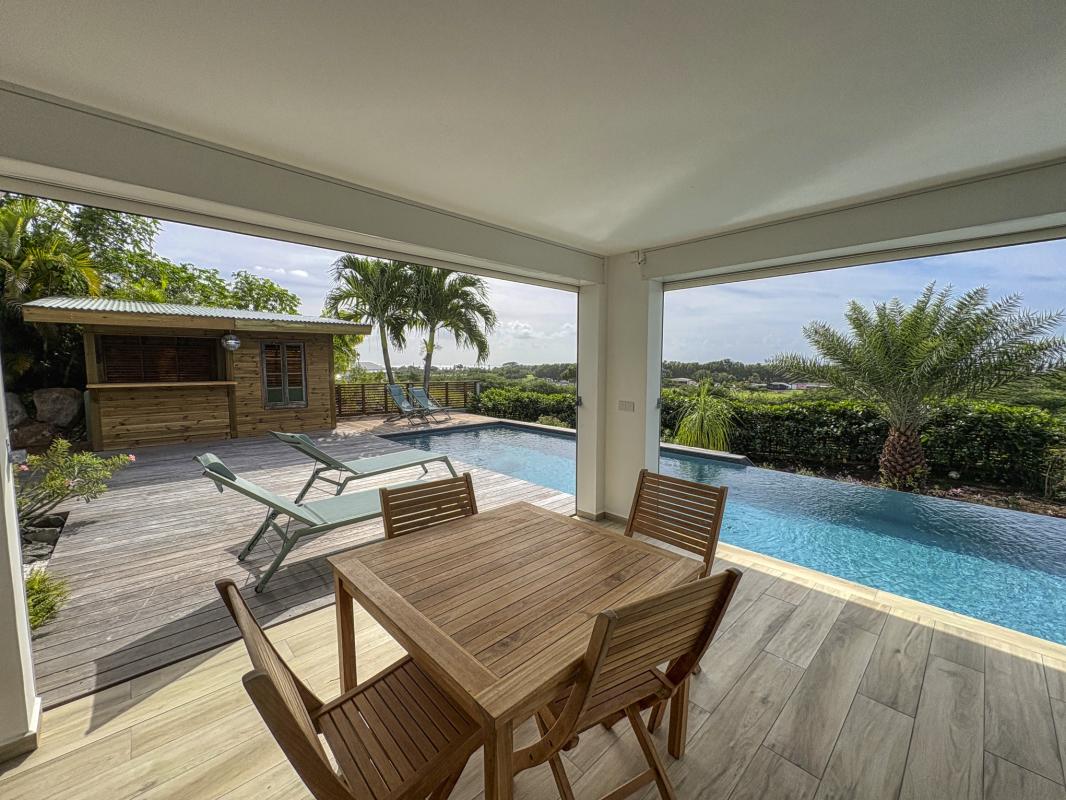 12.Location villa piscine Saint François Guadeloupe_Terrasse